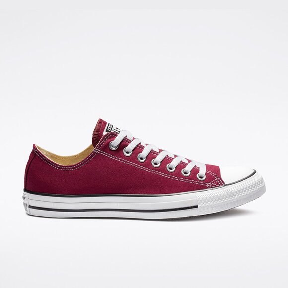 Converse Men's Chuck Taylor Maroon Low Top - Picture 1 of 4